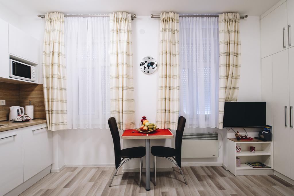 Apartments Borna Zagreb Luaran gambar